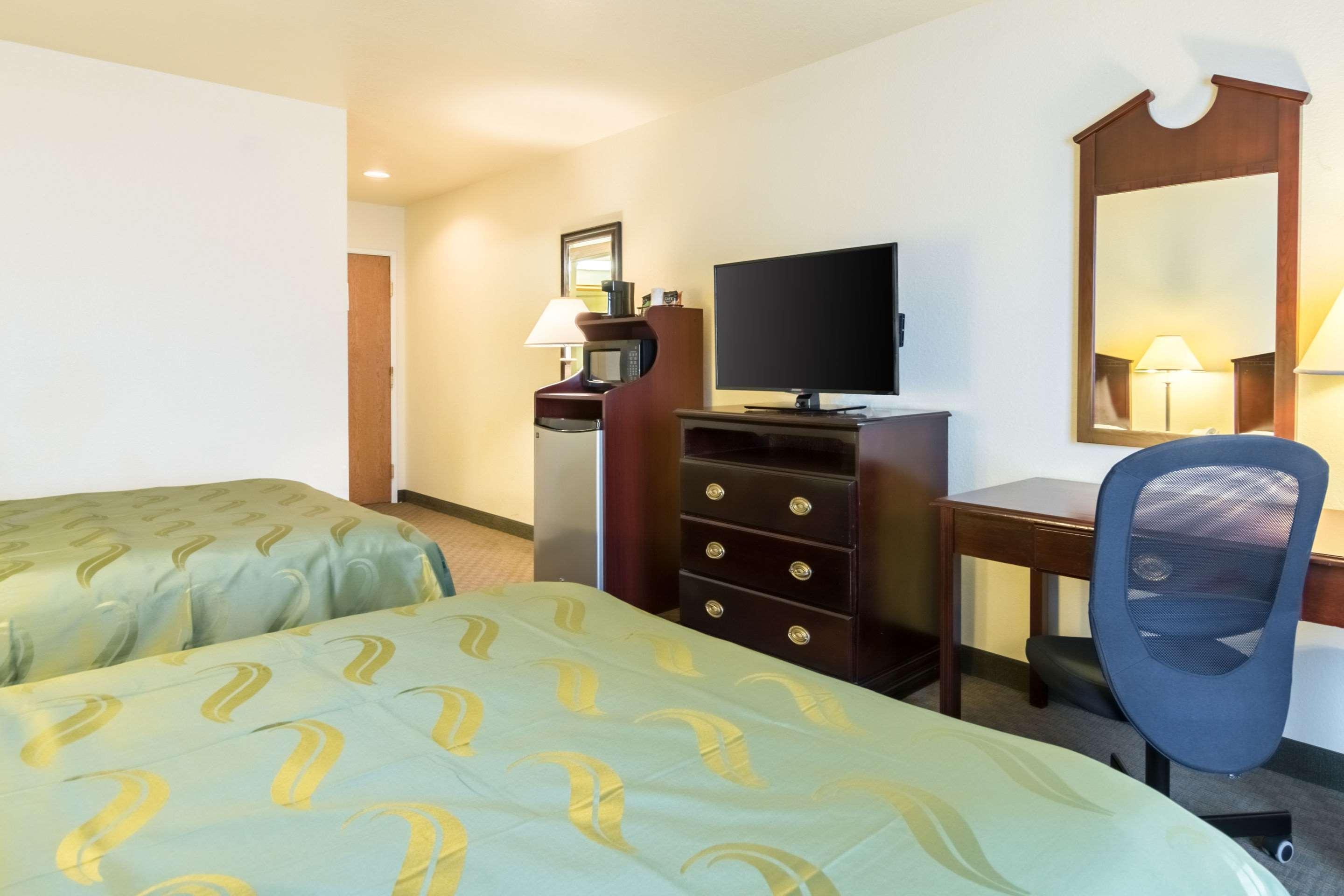 Quality Inn & Suites Of Alma - Northeast From Fort Smith Bagian luar foto