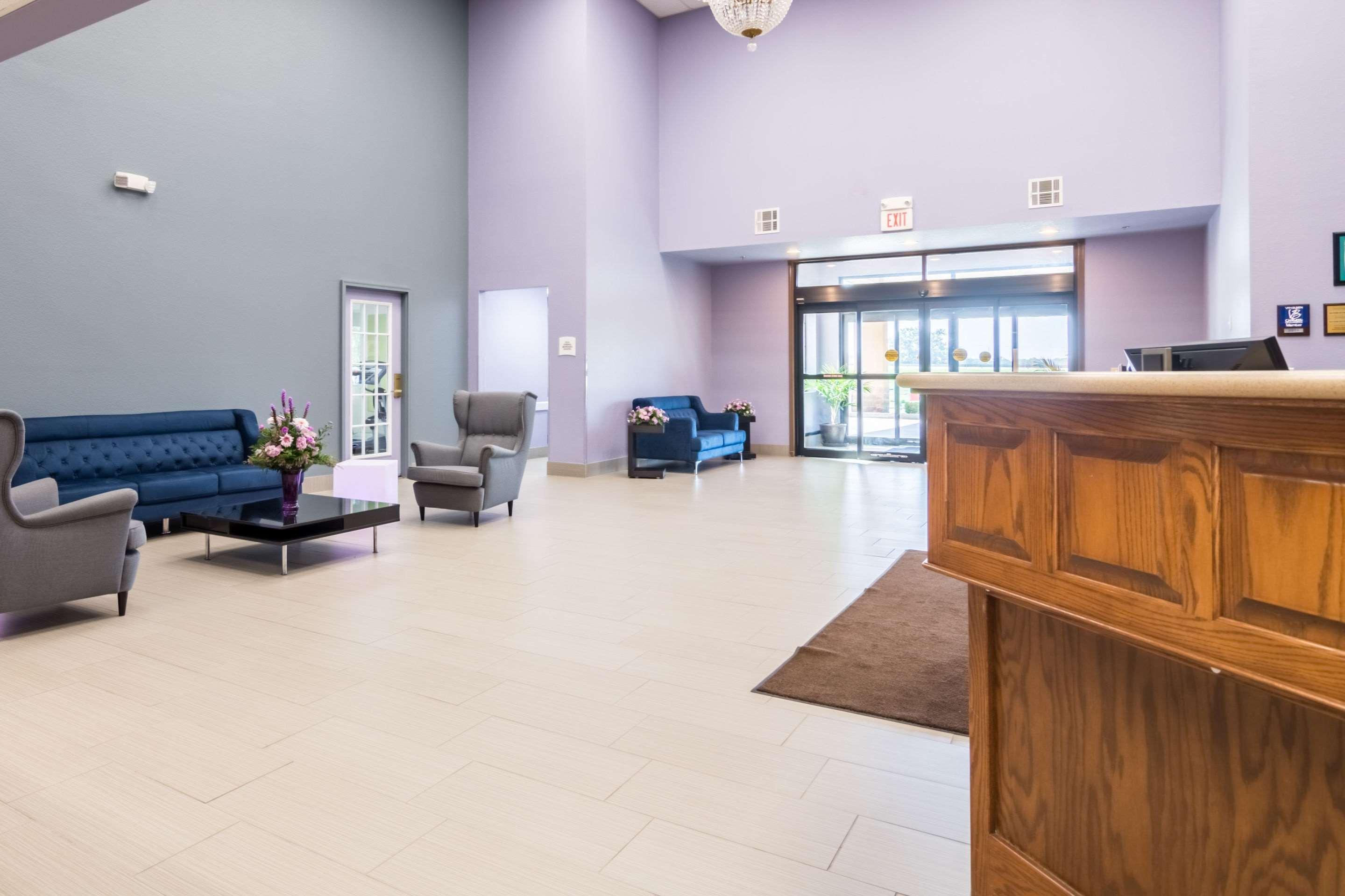 Quality Inn & Suites Of Alma - Northeast From Fort Smith Bagian luar foto