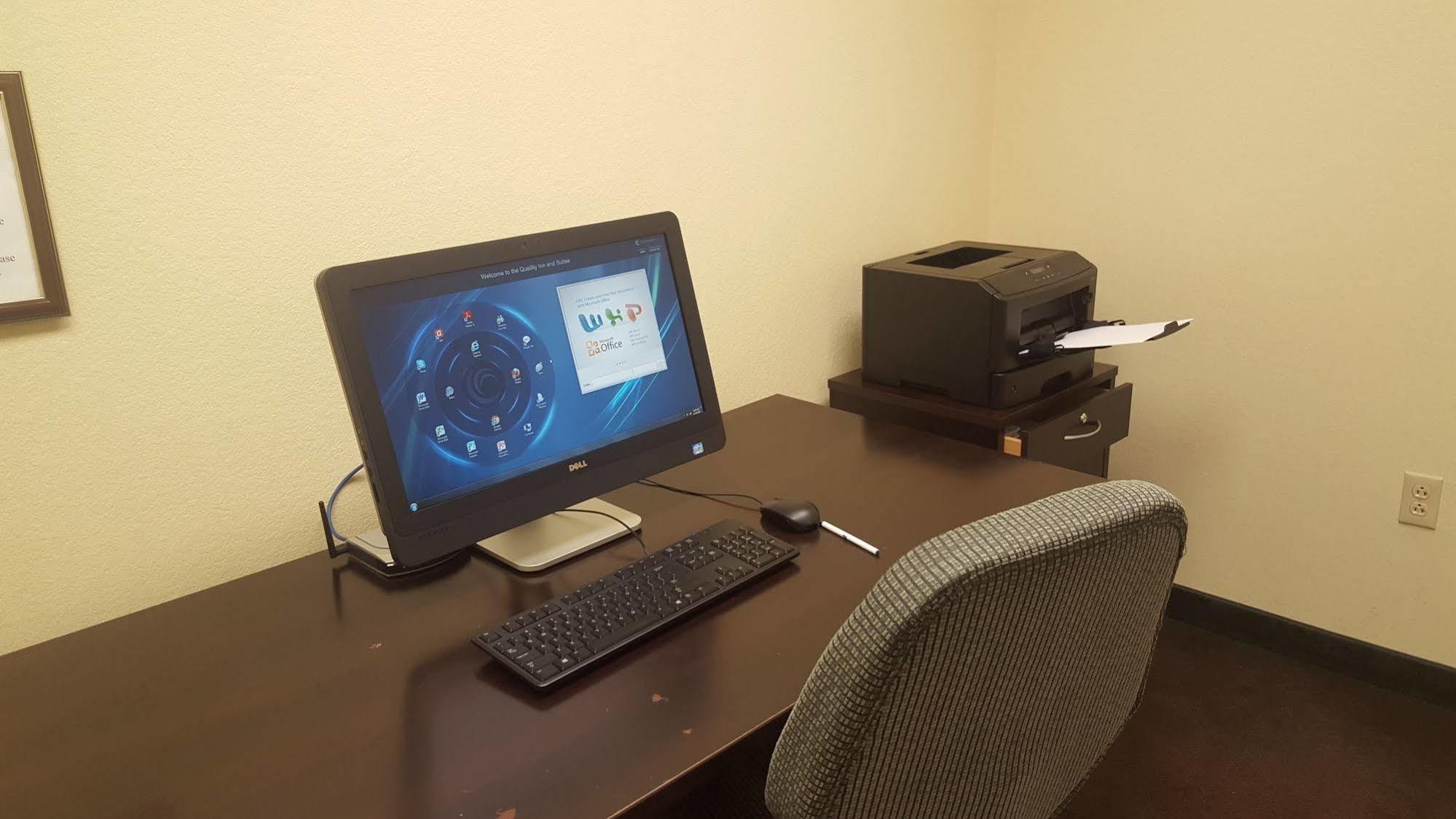 Quality Inn & Suites Of Alma - Northeast From Fort Smith Bagian luar foto