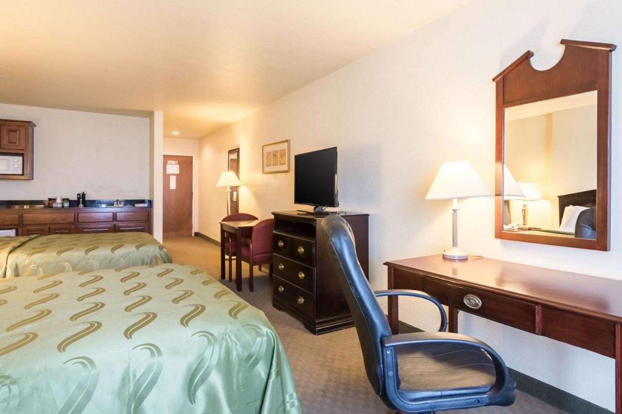 Quality Inn & Suites Of Alma - Northeast From Fort Smith Bagian luar foto